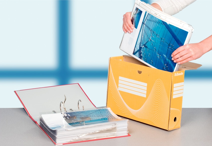 Archivační krabice zelená 80 mm A4 Esselte