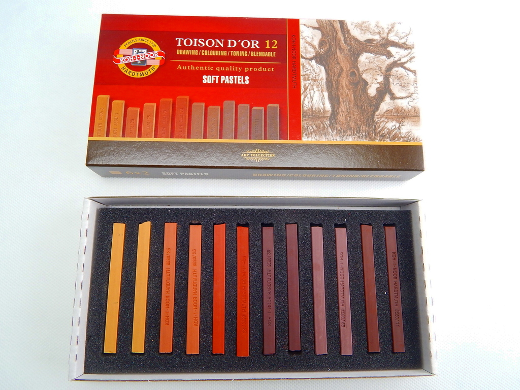 Prašné křídy 12 barev hnědé odstíny hranaté Koh-i-noor Toison D'or